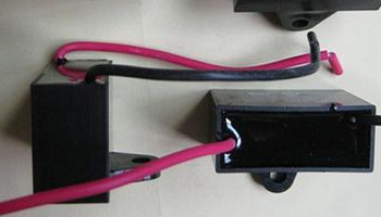 哪些因素會影響CBB61電容器容量大?。? /></a>
            <div   id=